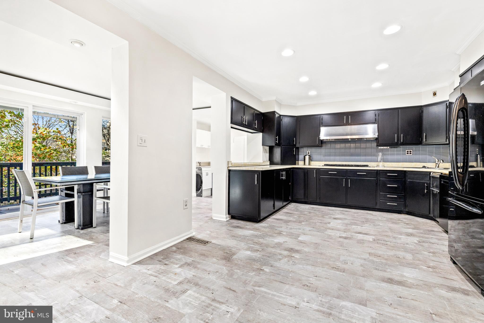 11508 Colt Terrace Silver Spring, MD 20902 - Photo 10 of 50 Gallery Image 10
