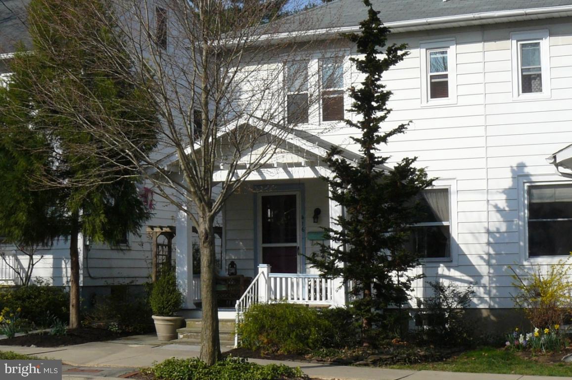 416 South Cedar Street Lititz, PA 17543 - Photo 1 of 28