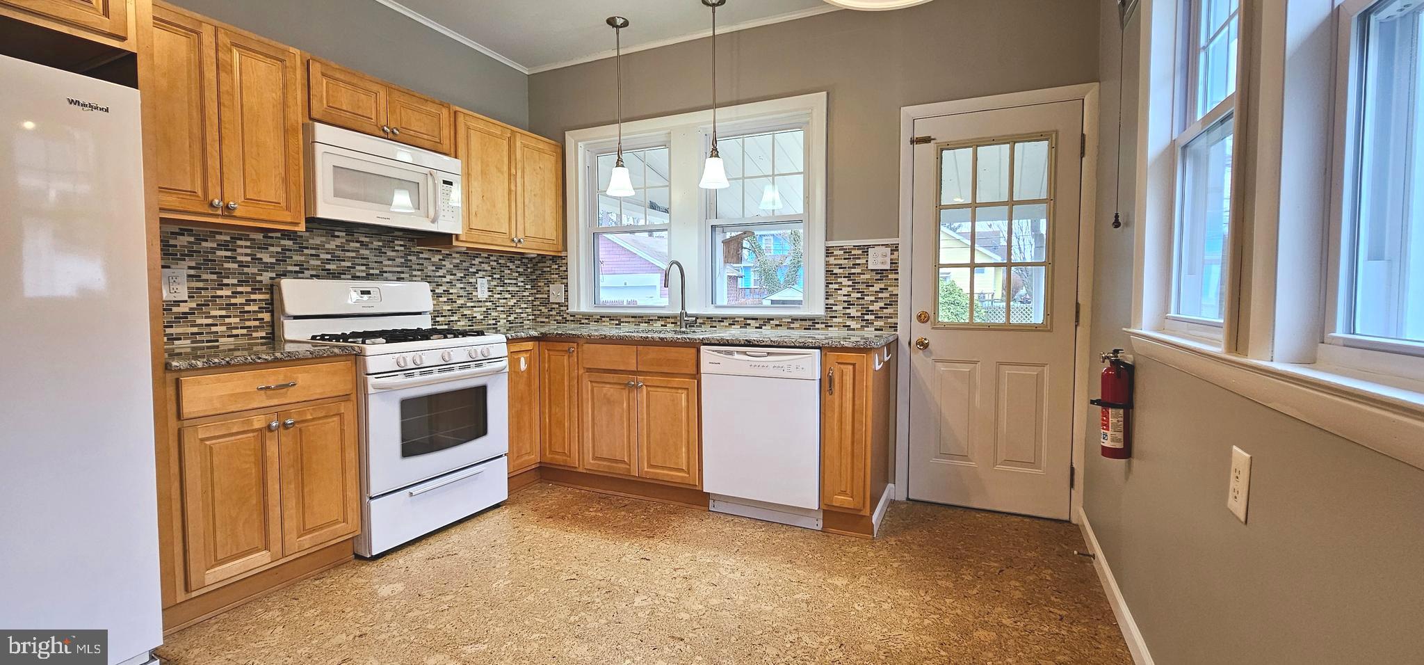 122 Lafayette Road Audubon, NJ 08106 - Photo 8 of 18 Gallery Image 8