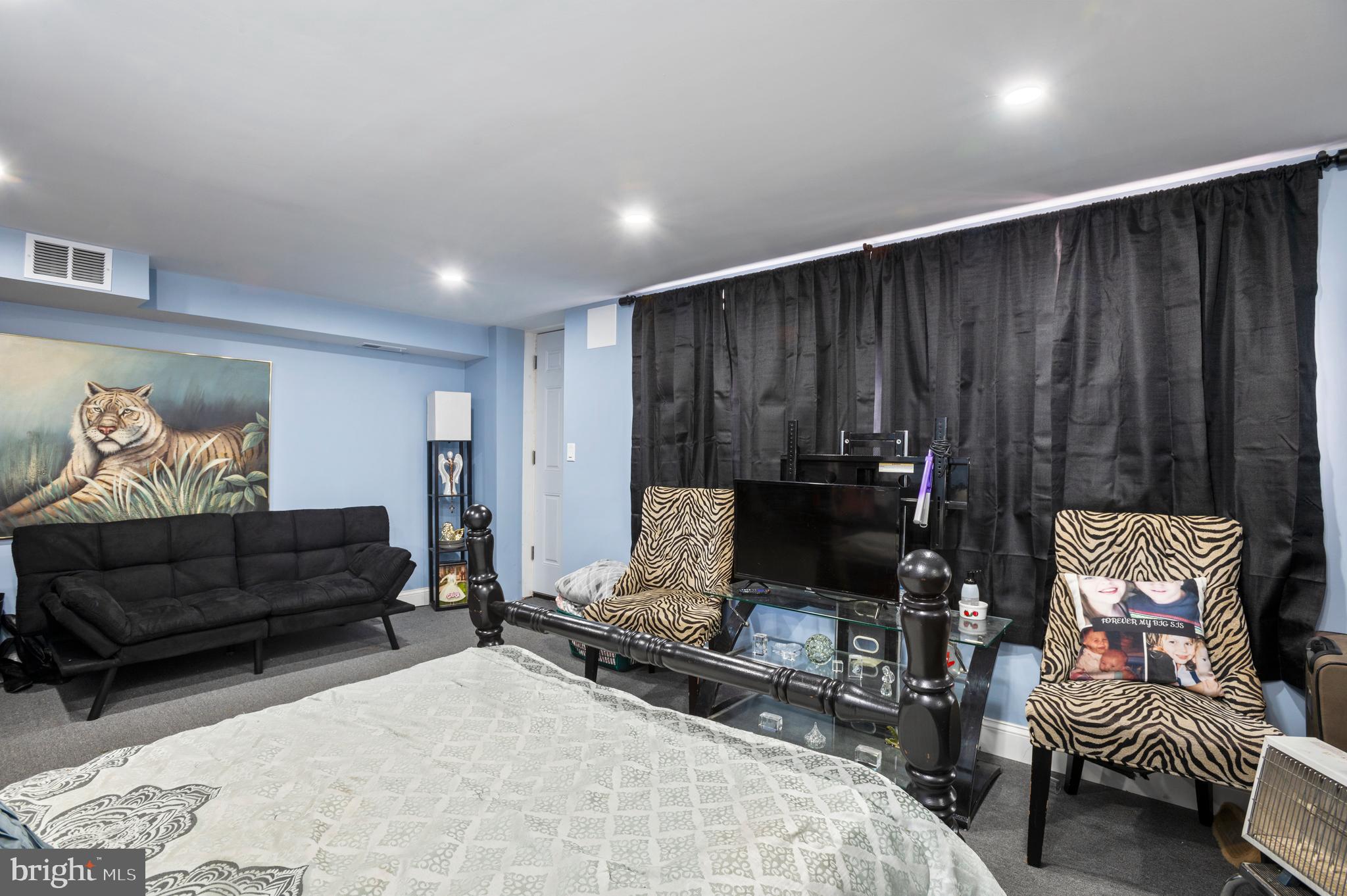 3622 Newberry Road Philadelphia, PA 19154 - Photo 19 of 22 Lower Level Living Space