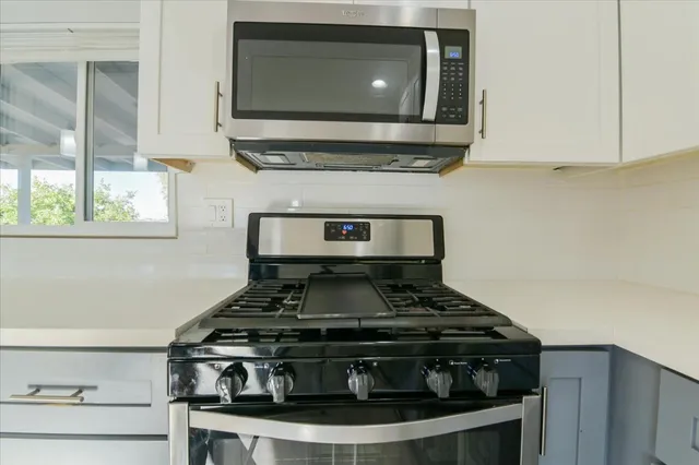 $3,825 | 2563 Roseview Place, San Diego, CA 92105