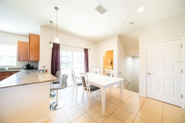 $2,600 | 980 Lakefront Village Drive, Clermont, FL 34711