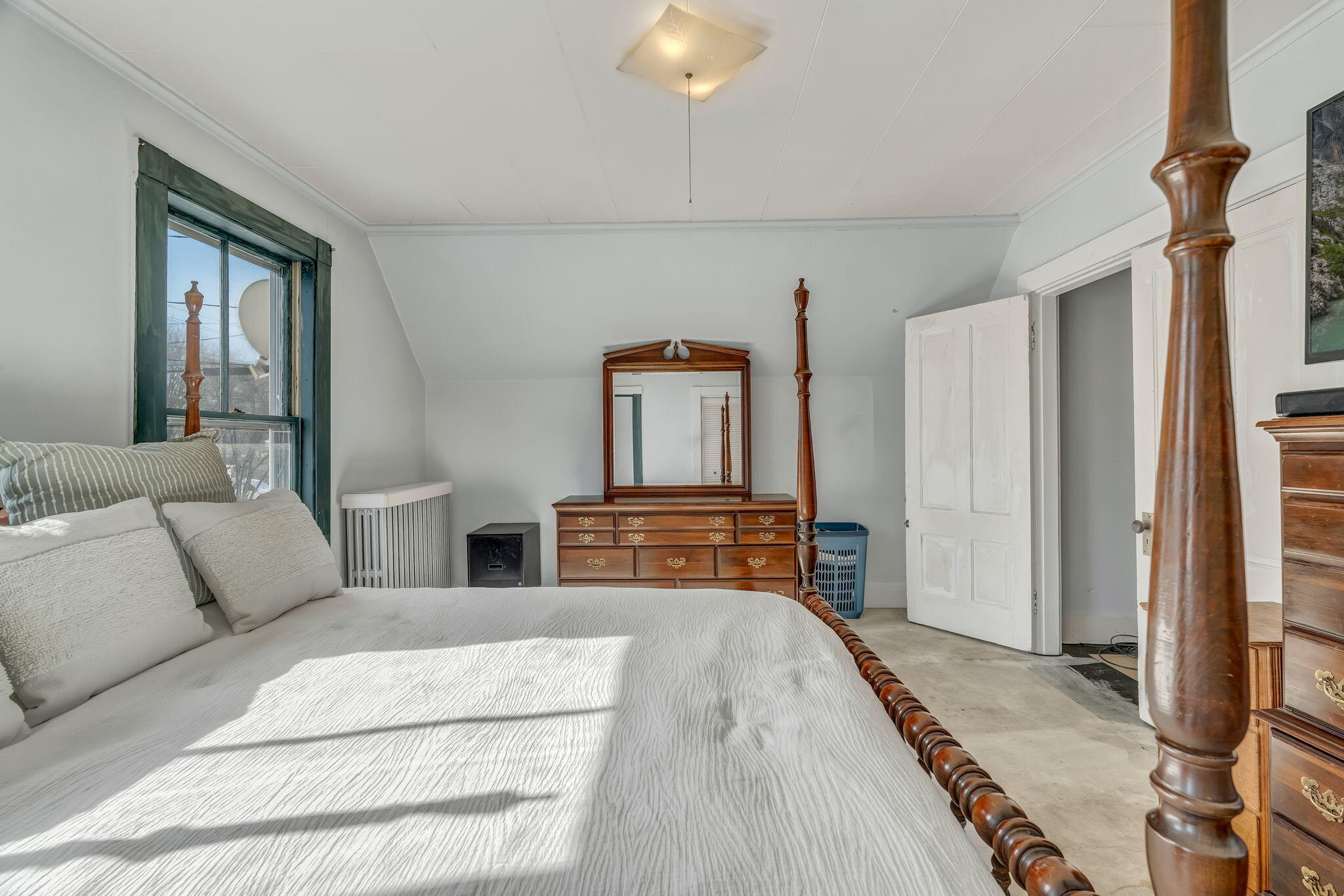 216 Russell Street Lewiston, ME 04240 - Photo 29 of 67 32-web-or-mls-216-russell-st