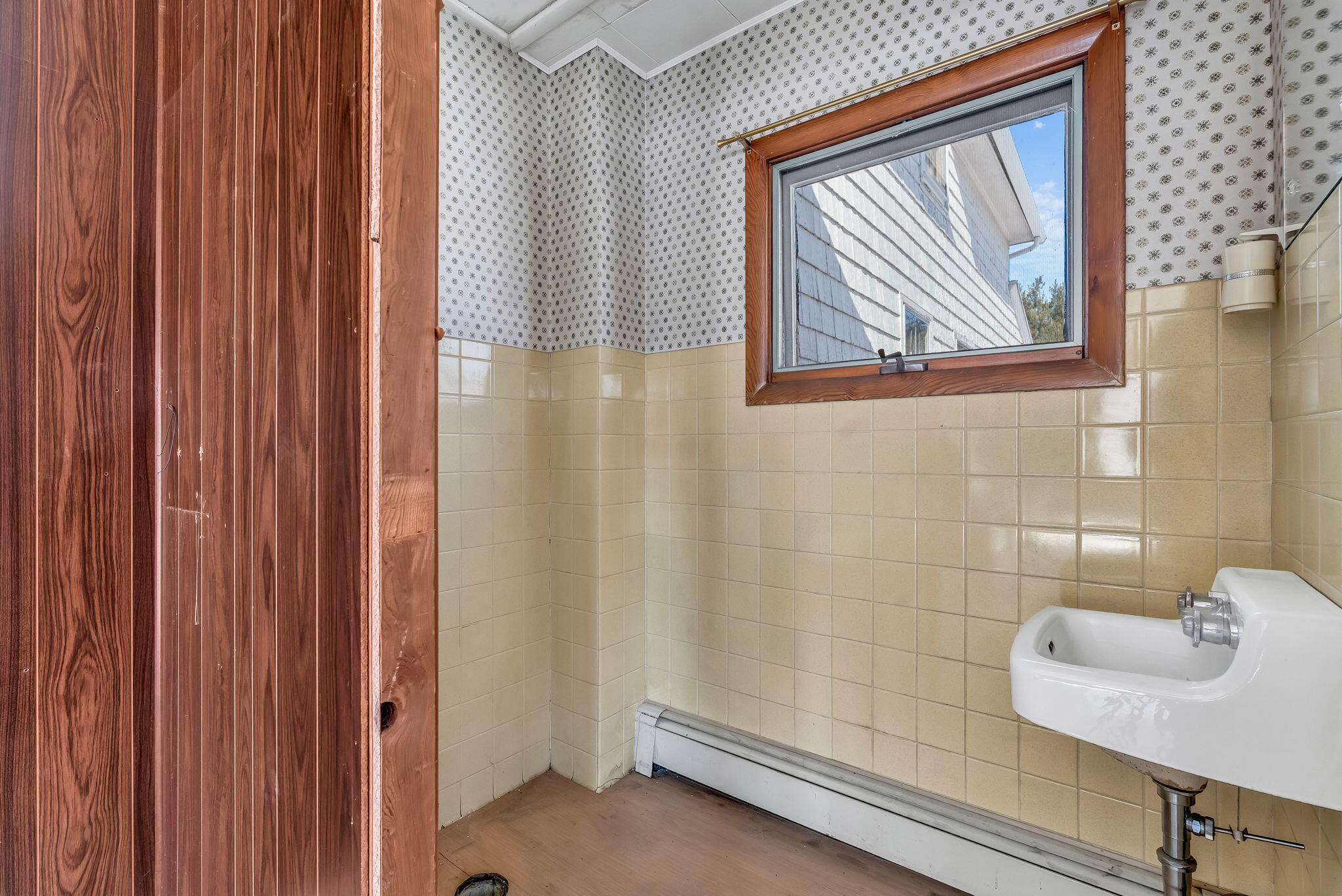 216 Russell Street Lewiston, ME 04240 - Photo 38 of 67 4-web-or-mls-216-russell-st