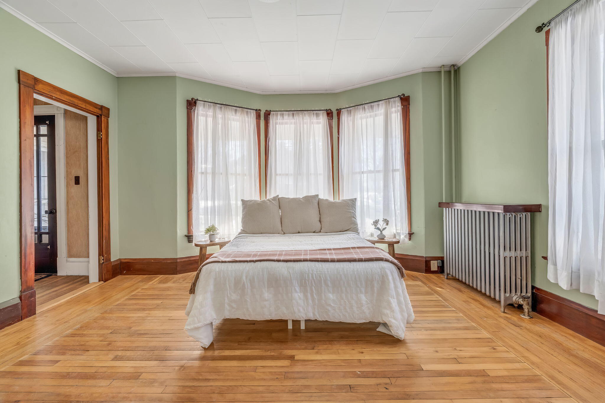 216 Russell Street Lewiston, ME 04240 - Photo 5 of 67 8-web-or-mls-216-russell-st