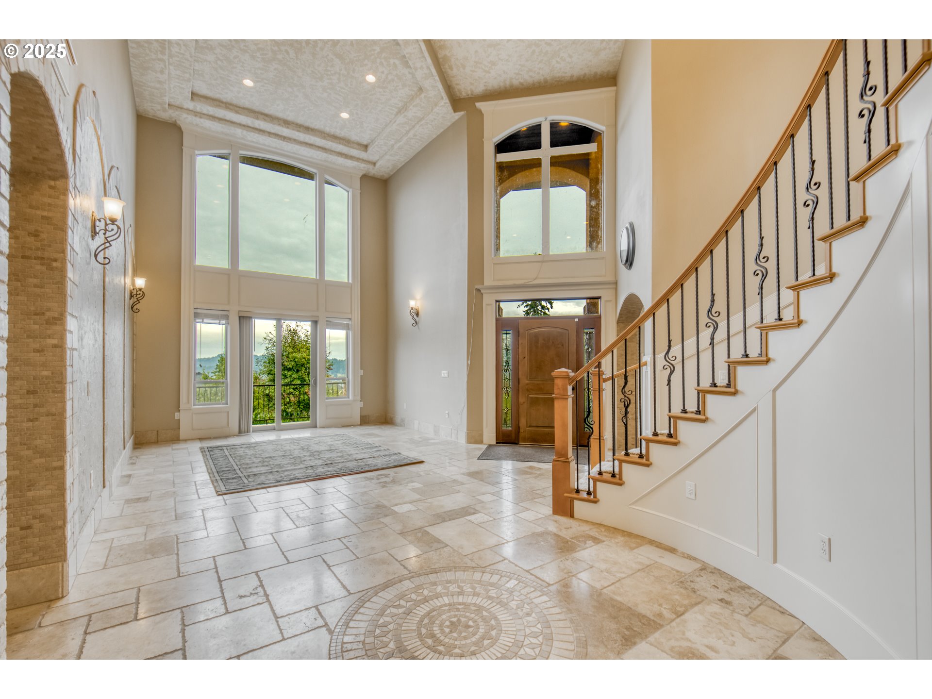 12491 Southeast Capri Court Happy Valley, OR 97086 - Photo 11 of 47