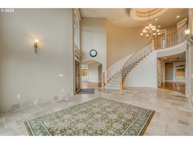 $1,190,000 | 12491 Southeast Capri Court, Happy Valley, OR 97086