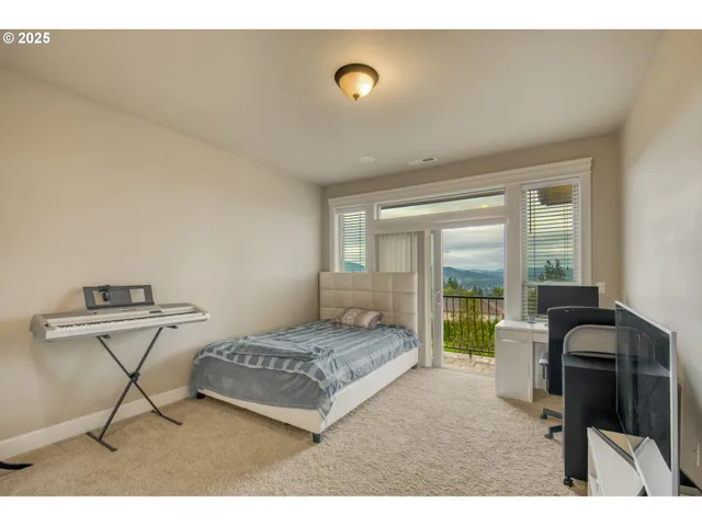 $1,190,000 | 12491 Southeast Capri Court, Happy Valley, OR 97086