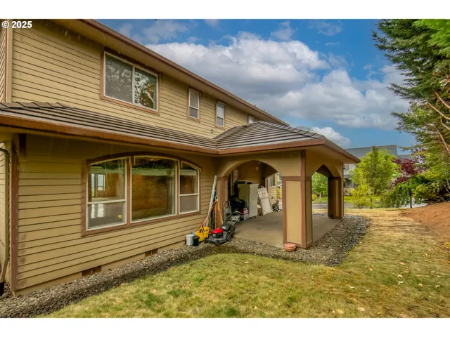 $1,190,000 | 12491 Southeast Capri Court, Happy Valley, OR 97086