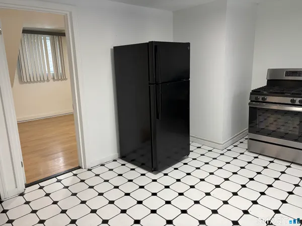 $1,500 | 14 Thill Street, West Haven, CT 06516