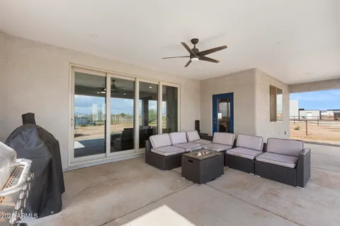 $599,900 | 32011 North 225th Drive, Wittmann, AZ 85361