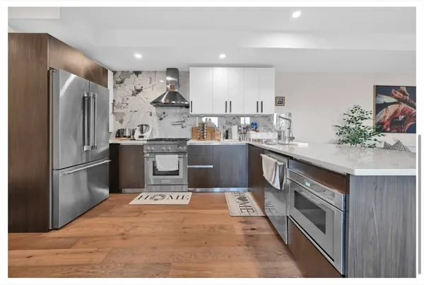 $4,200 | 270 Paris Street, Unit 7A, Boston, MA 02128