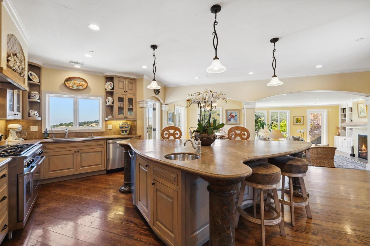 7 Redberry Ridge Portola Valley, CA 94028 - Photo 16 of 58