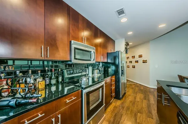 $4,550 | 777 North Ashley Drive, Unit 2403, Tampa, FL 33602