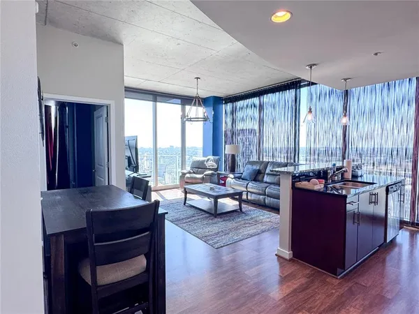 $4,550 | 777 North Ashley Drive, Unit 2403, Tampa, FL 33602