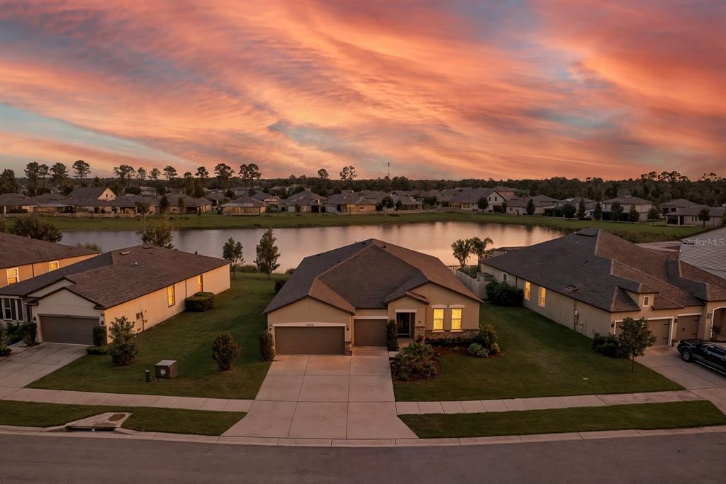 12770 Palapa Loop Spring Hill, FL 34610 - Photo 3 of 55 Gallery Image 3