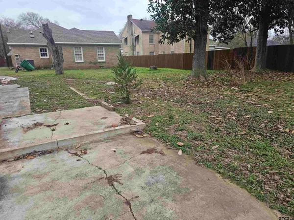 a backyard of a house