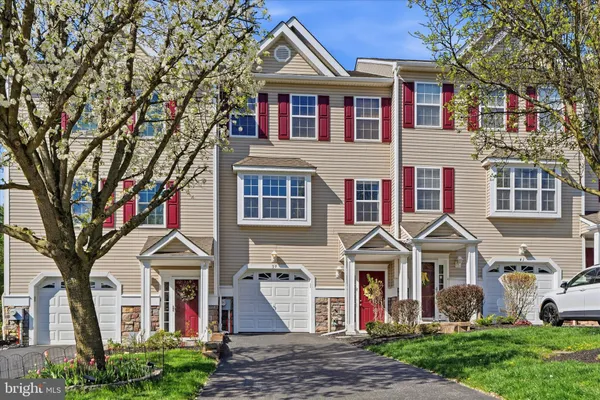 $429,900 | 39 Hoag Lane, Aston, PA 19014