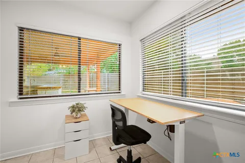 a view of a kitchen and living room