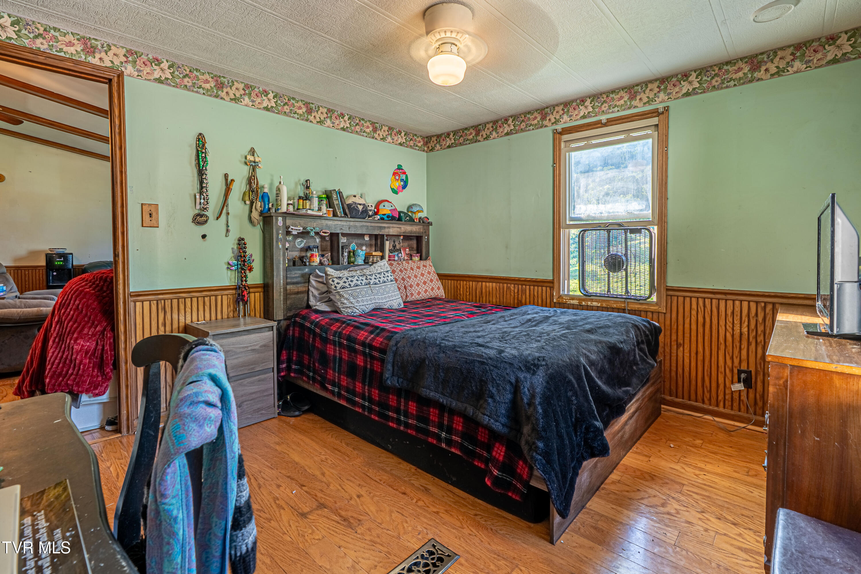 4432 Walker Mountain Road Bristol, VA 24202 - Photo 24 of 73 Walker Mountain-57