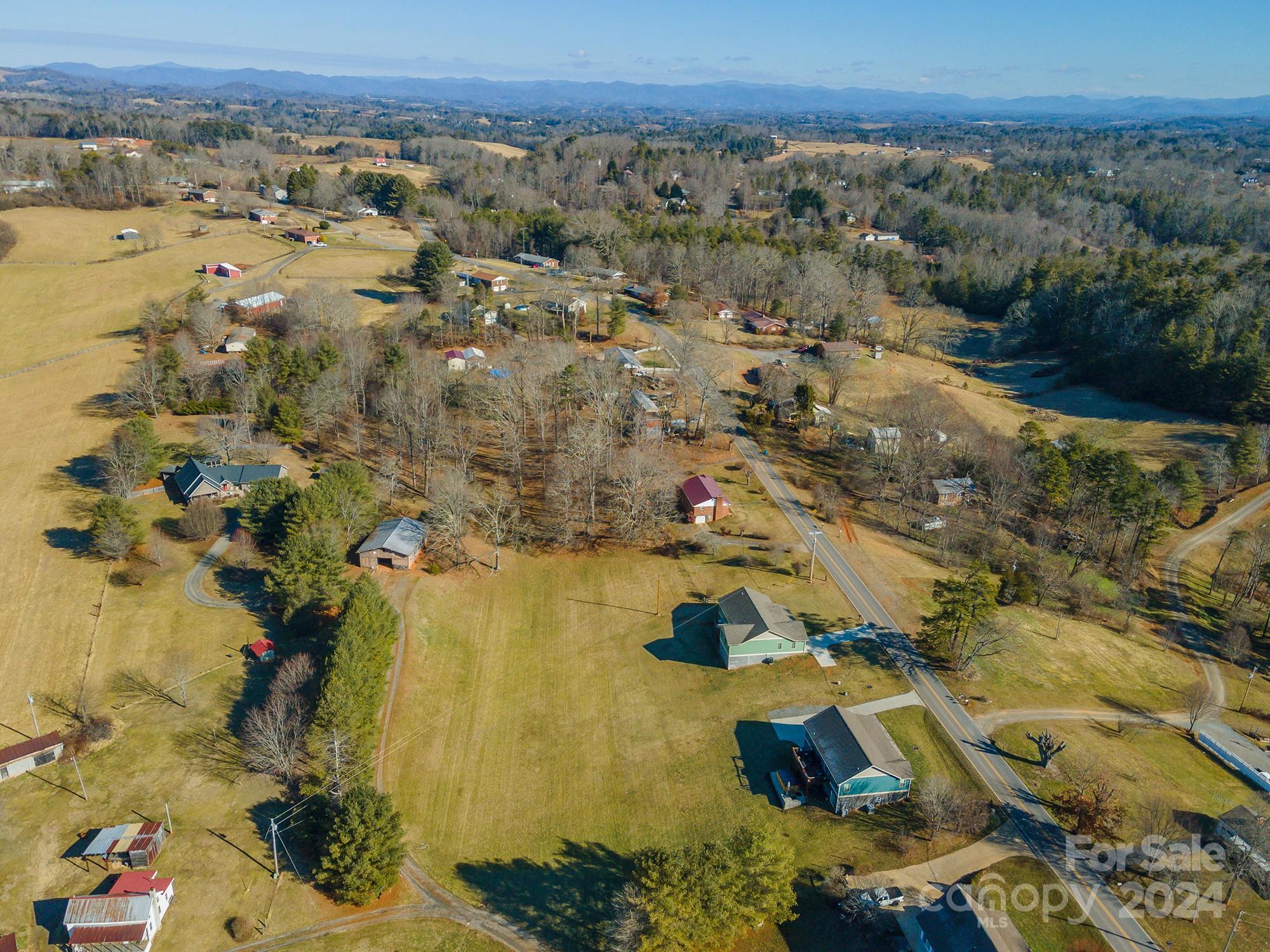 124 Martin Branch Road Leicester, NC 28748 - Photo 42 of 43 Gallery Image 42