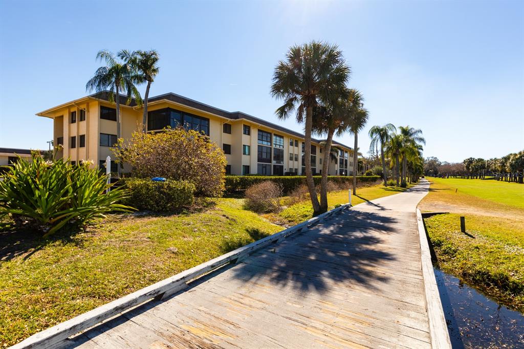 12300 Vonn Road, Unit 7101 Largo, FL 33774 - Photo 32 of 46 Gallery Image 32