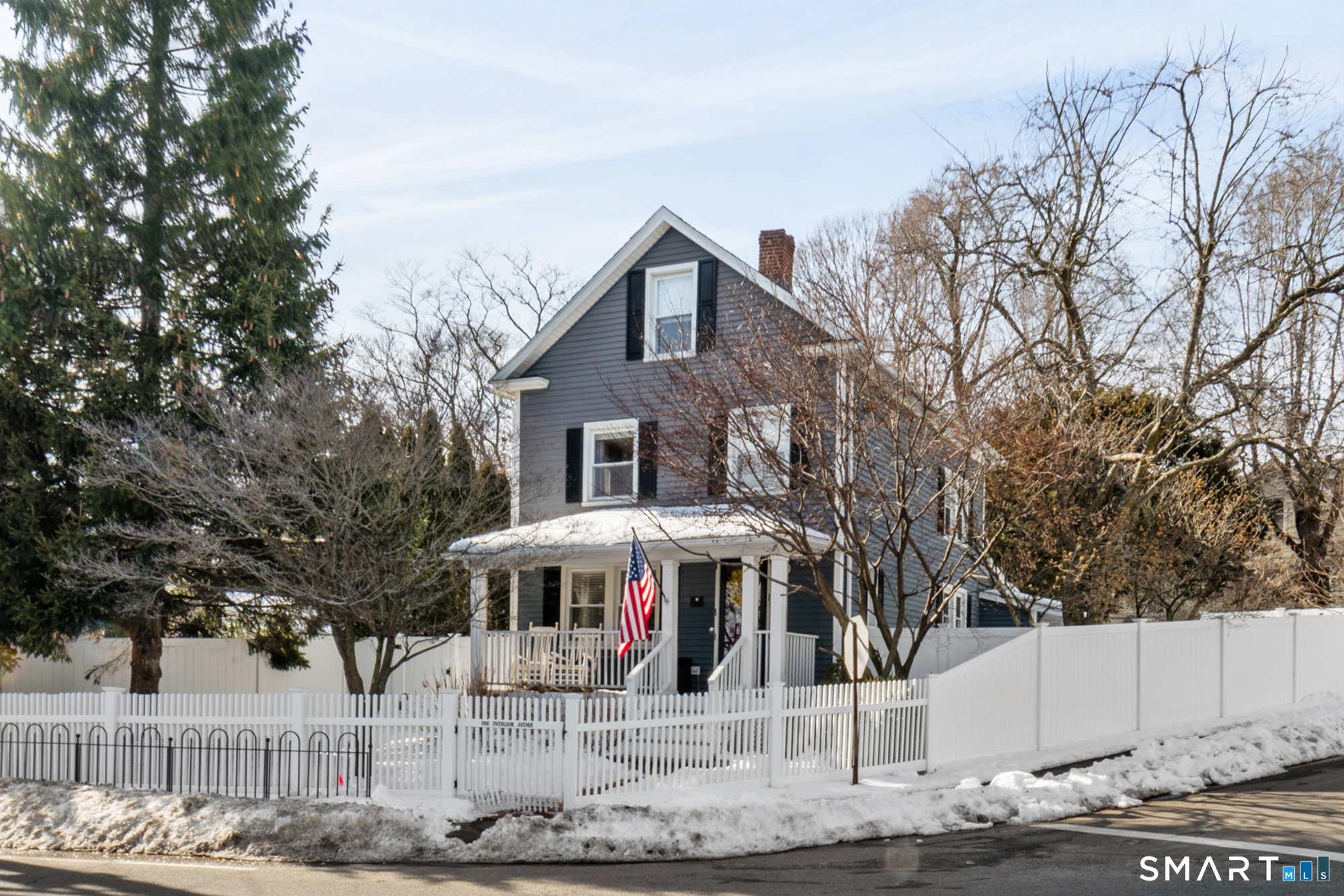 1 Overlook Avenue Fairfield, CT 06824 - Photo 1 of 1 a front view of a house with garden
