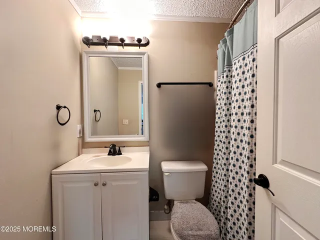 $439,900 | 58 Madison Court, Tinton Falls, NJ 07712