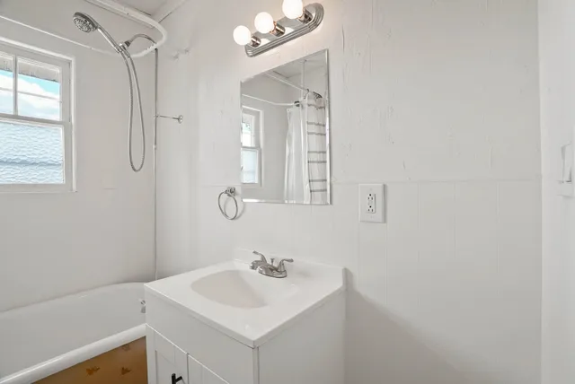 $359,400 | 8702 East Valleyway Avenue, Spokane Valley, WA 99212