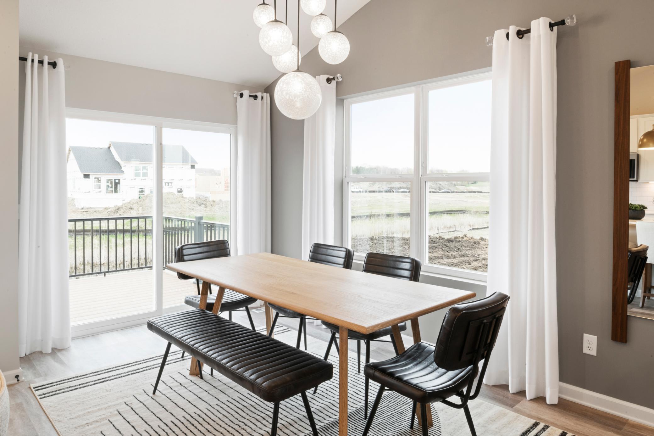 1652 Lund Way Shakopee, MN 55379 - Photo 8 of 24