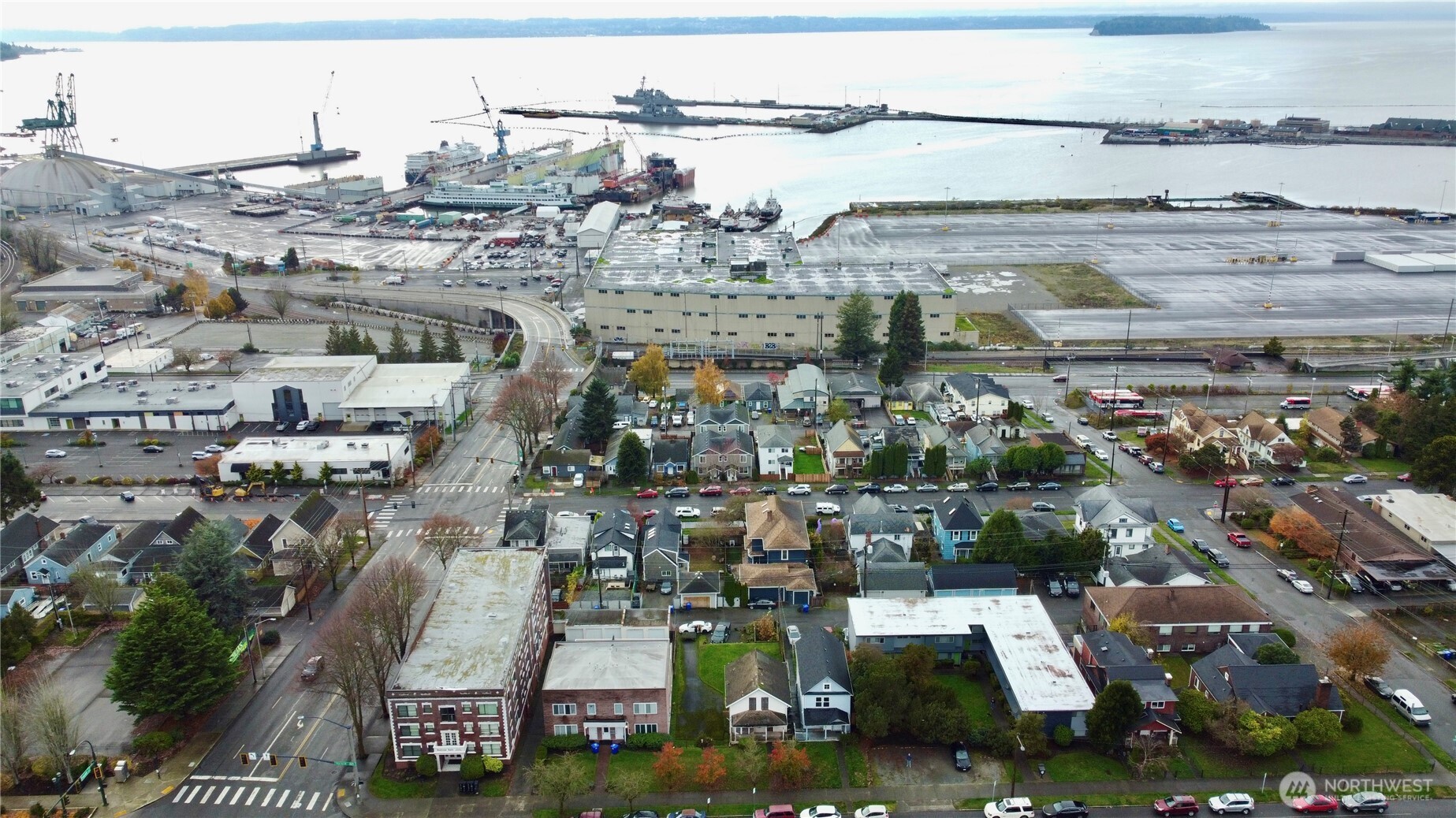 2620 Rucker Avenue Everett, WA 98201 - Photo 6 of 11 a view of a city