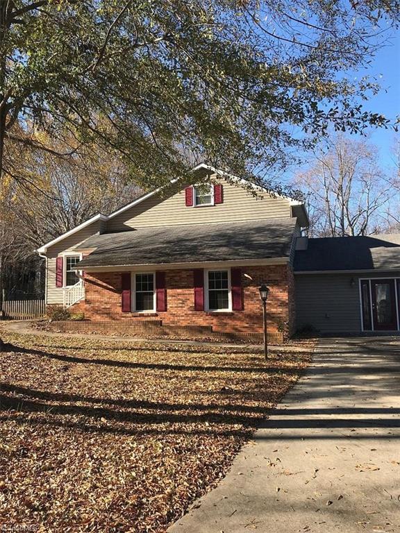 432 White Road King, NC 27021 - Photo 5 of 25