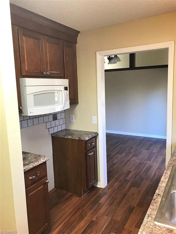 432 White Road King, NC 27021 - Photo 10 of 25