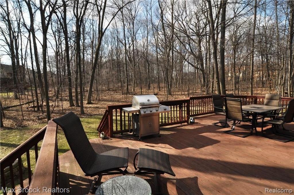 699 Twin Oaks Court Rochester Hills, MI 48307 - Photo 47 of 65
