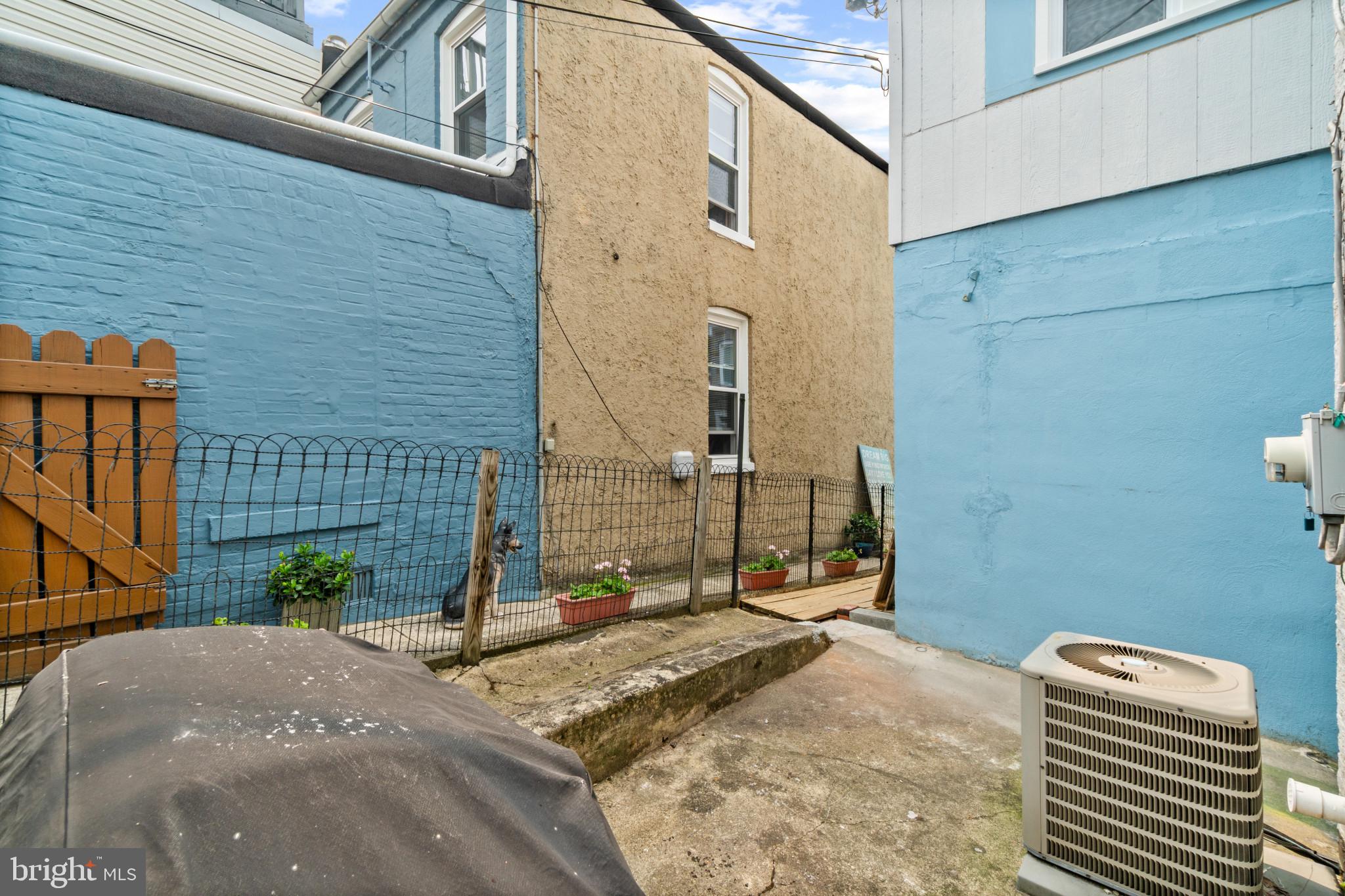 701 South Clinton Street Baltimore, MD 21224 - Photo 38 of 41 Gallery Image 38