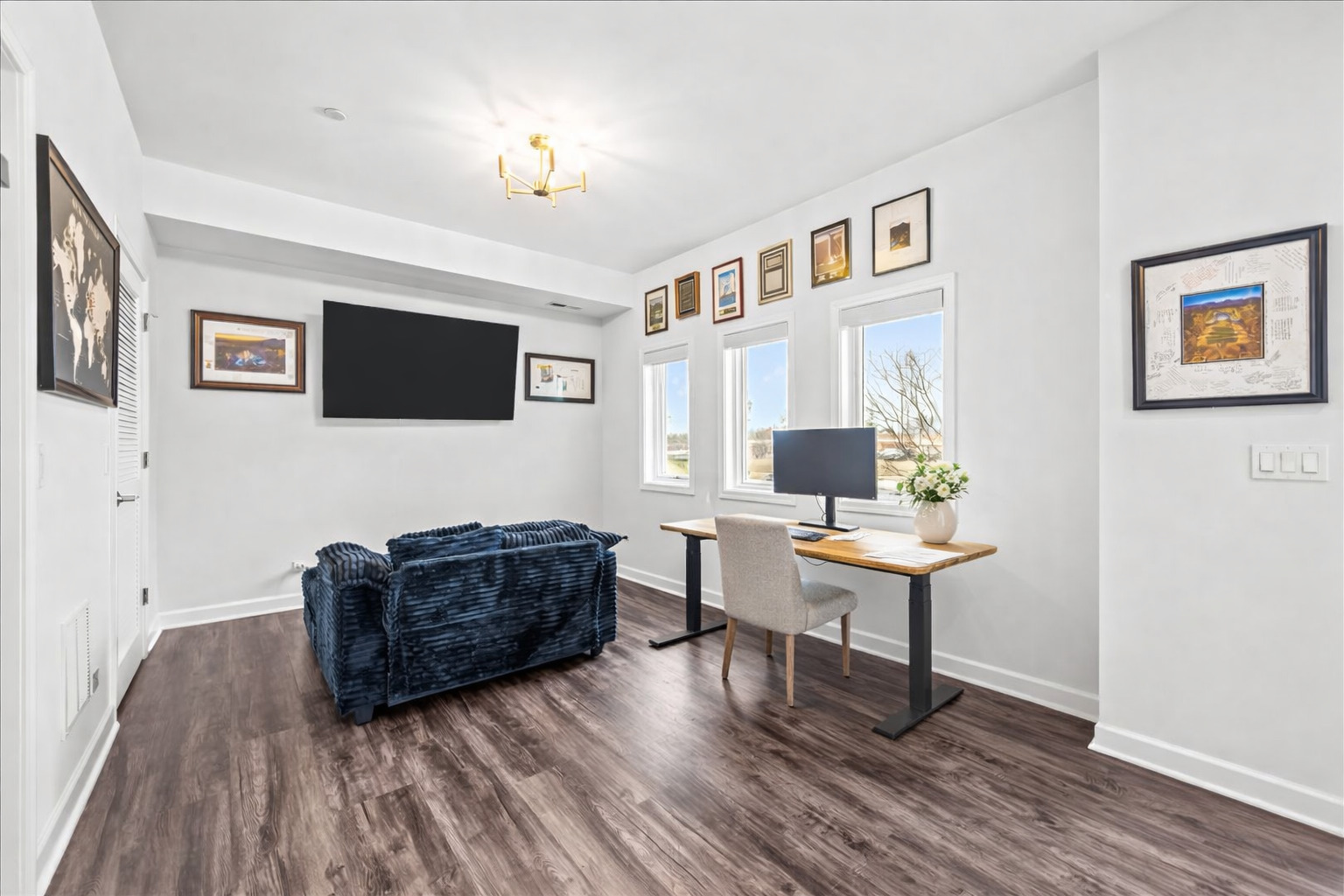 1229 Shermer Road Northbrook, IL 60062 - Photo 3 of 21 a living room with furniture and a wooden floor