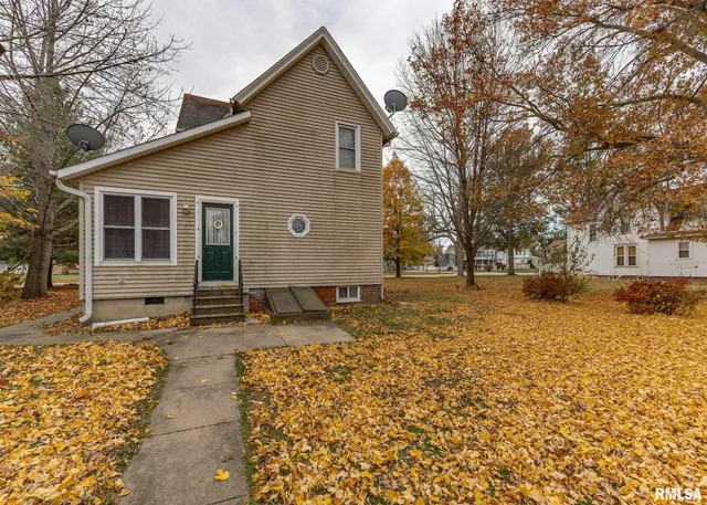 $141,900 | 307 East Court Street, Cambridge, IL 61238