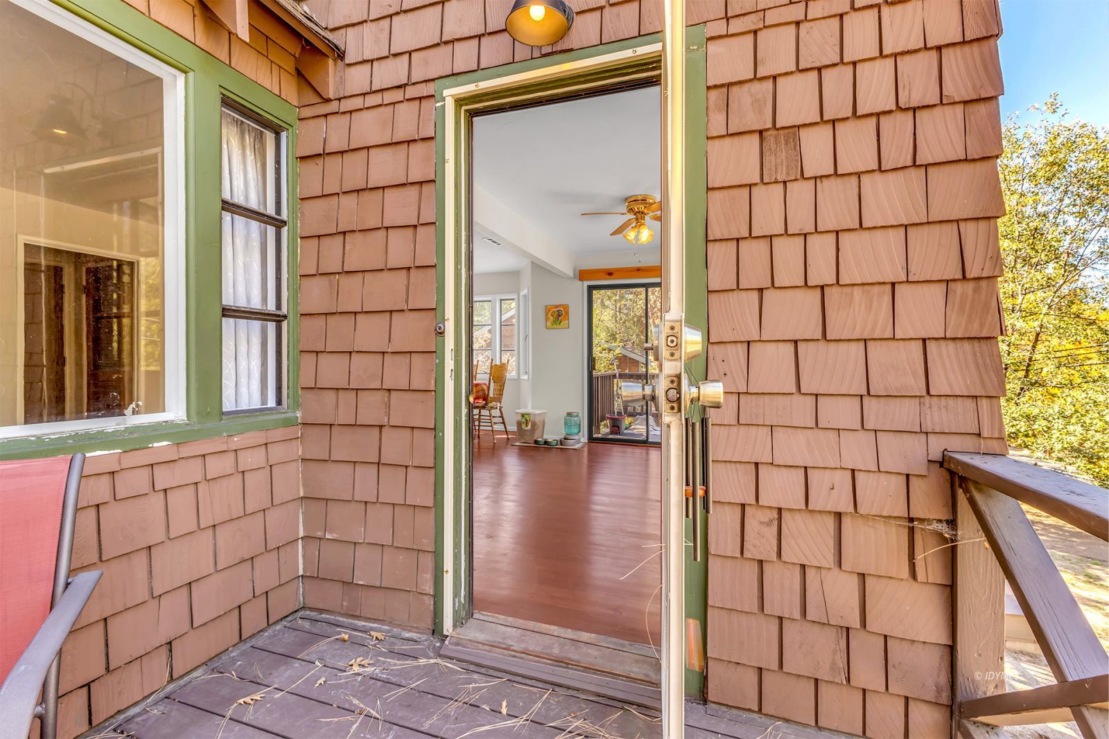 53575 Tollgate Road Idyllwild, CA 92549 - Photo 18 of 71 a view of a bathroom