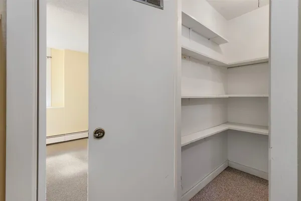 a view of livingroom with furniture