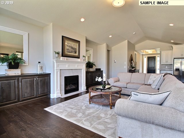 1912 Northwest 33rd Way Camas, WA 98607 - Photo 5 of 16 Gallery Image 5