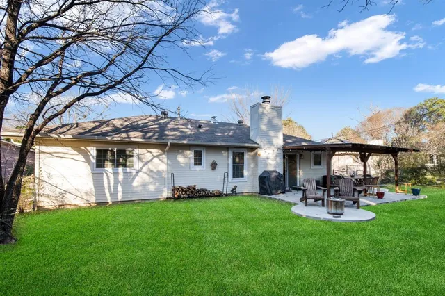 $299,900 | 2000 Navajo Street, Denton, TX 76209