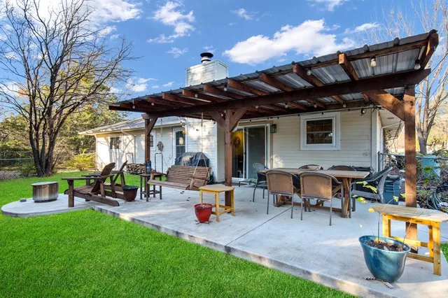 $299,900 | 2000 Navajo Street, Denton, TX 76209