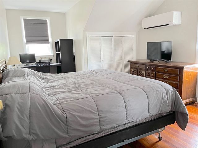 $420,000 | 72 Sayles Avenue, Warwick, RI 02889