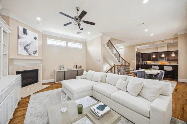 $600,000 | 1604 West 24th Street, Houston, TX 77008