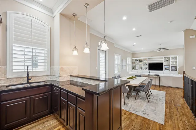 $600,000 | 1604 West 24th Street, Houston, TX 77008