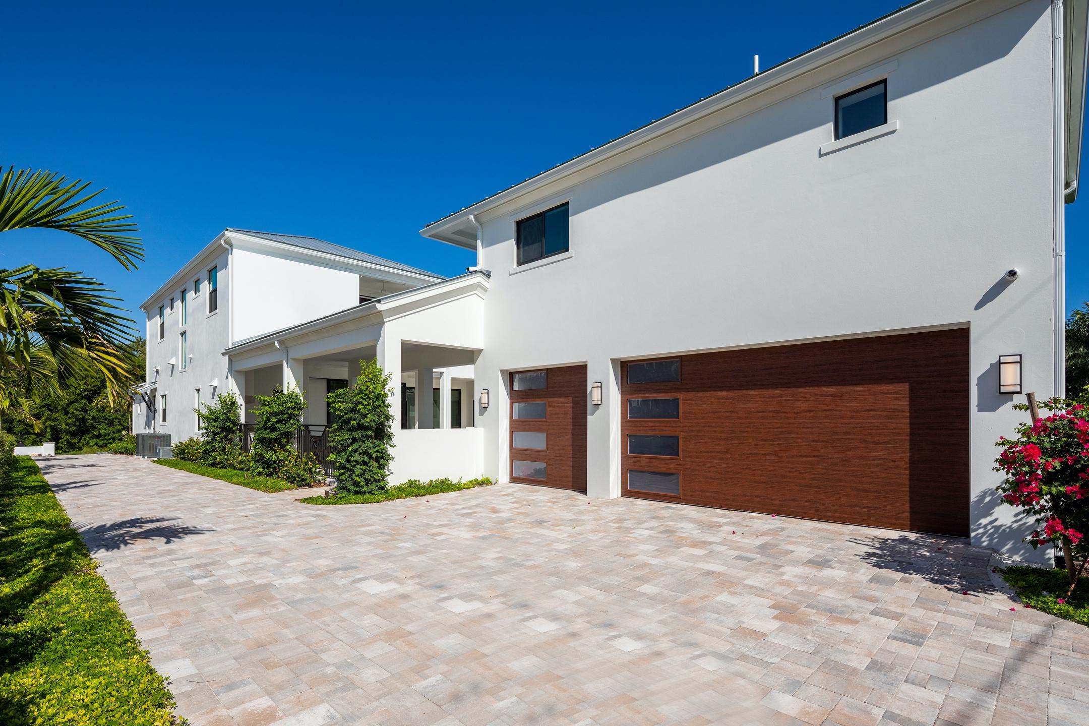19 Hudson Avenue Ocean Ridge, FL 33435 - Photo 55 of 55 Garage 1