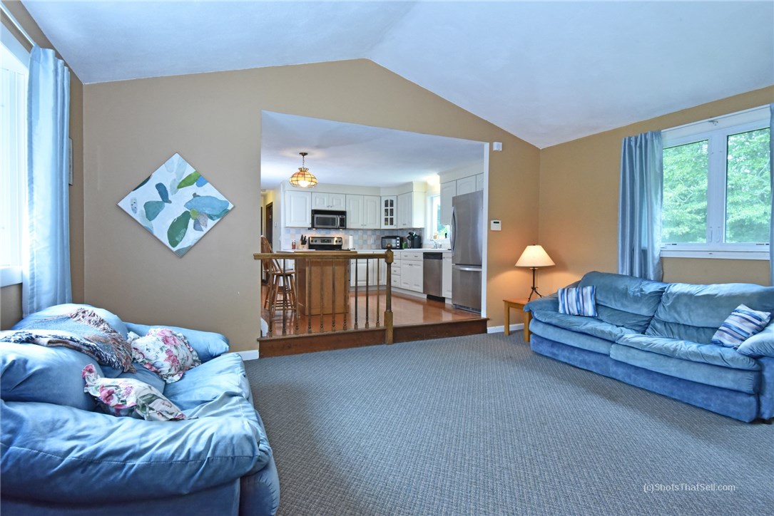 271 Crompton Road East Greenwich, RI 02818 - Photo 3 of 23 Living room off kitchen