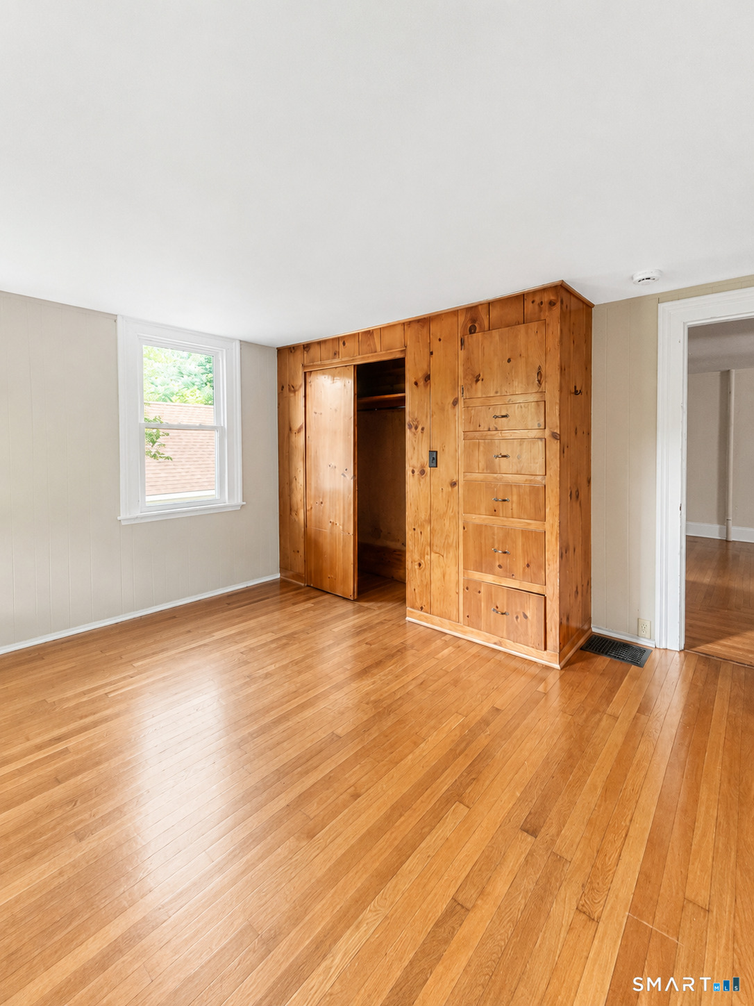 561 Hopewell Road Glastonbury, CT 06073 - Photo 20 of 21