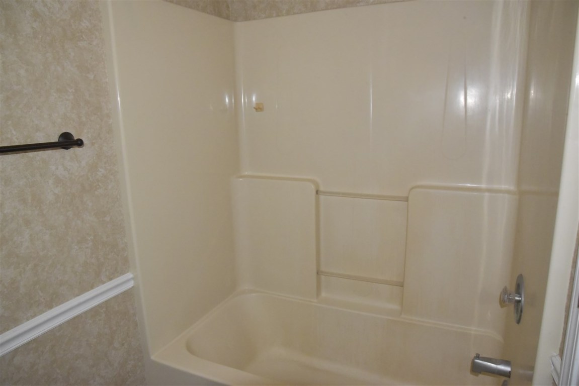 202 Kington Road Greenwood, SC 29649 - Photo 26 of 36 Gallery Image 26