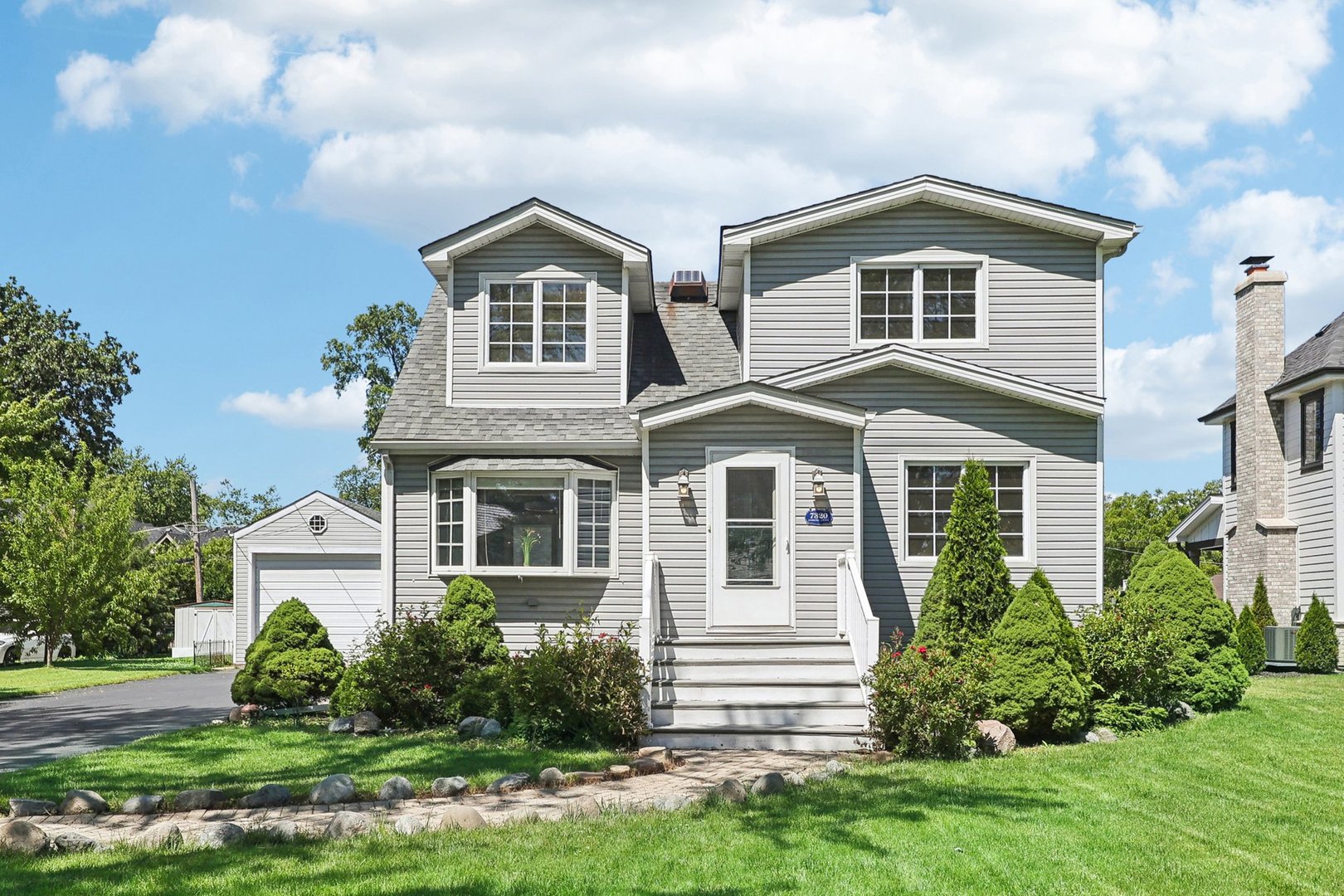 7320 Hamilton Avenue Burr Ridge, IL 60527 - Photo 1 of 56 Gallery Image 1